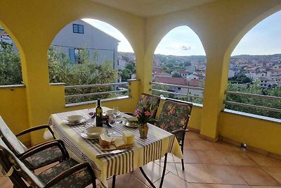 Ferienwohnung mit Terrasse und Meerblick 50 m