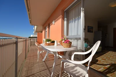 Ferienwohnung mit Balkon und Klimaanlage