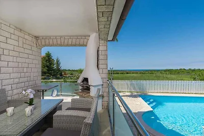 Villa Andrea mit Swimmingpool