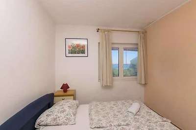 Ferienwohnung mit Terrasse, am Meer