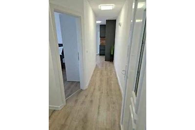 Ferienwohnung mit Klimaanlage und Balkon