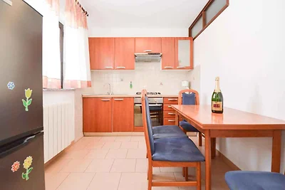 Ferienwohnung mit Balkon und Klimaanlage