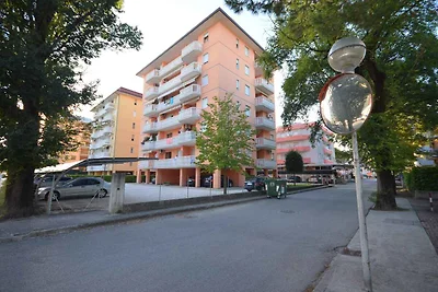 Ferienwohnung mit Klimaanlage und Balkon