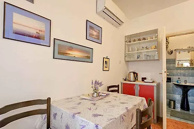 Ferienwohnung mit Klimaanlage und Parkplatz
