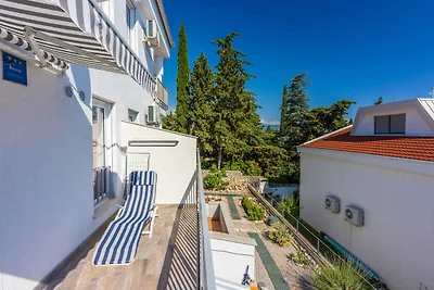 Ferienwohnung mit Balkon und Grillmöglichkeit