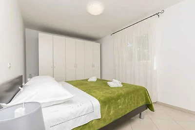 Ferienwohnung mit Klimaanlage und Grill