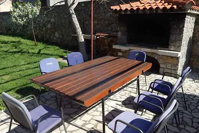 Ferienhaus mit Terrasse, Grill und Internet