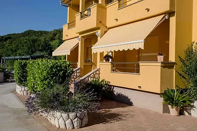 Appartamento Vacanza con famiglia Kampor
