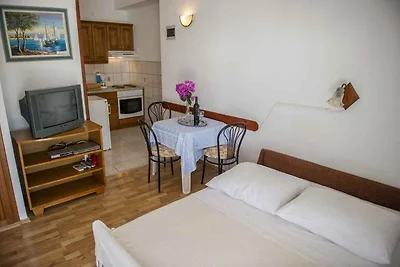 Studio-Apartment, nur 200 m vom nächsten schö