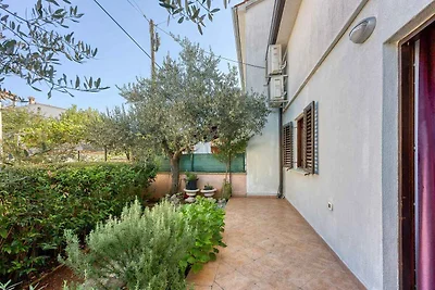 Ferienwohnung mit Klimaanlage und Terrasse