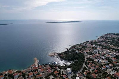Ferienwohnung mit Balkon und Klimaanlage