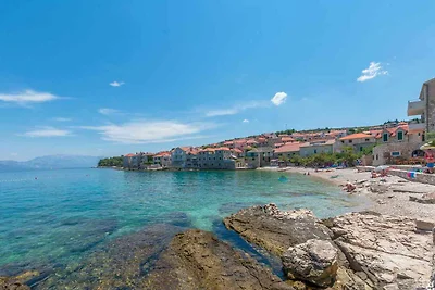Gemütliche Ferienwohnung Rot mit Meerblick im