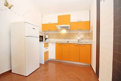 Ferienwohnung mit Klimaanlage und Balkon