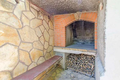 Ferienwohnung mit Terrasse und Grillmöglichke
