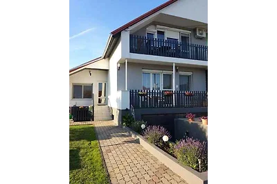 Ferienwohnung mit grossem Garten