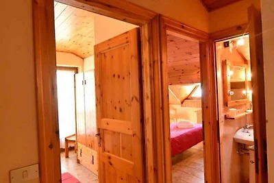 Ferienwohnung mit Balkon und WIFI
