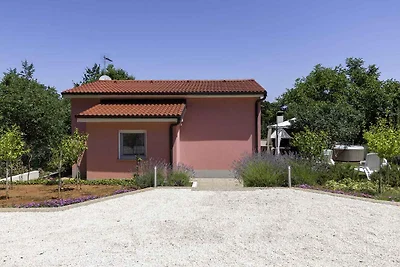 Ferienhaus mit Whirlpool in Strandnähe