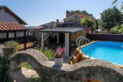 Villa mit Klimaanlage und Pool