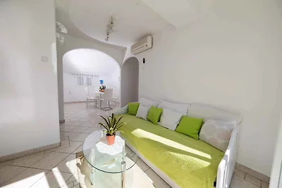 Ferienwohnung mit 10 qm Loggia mit Meerblick,