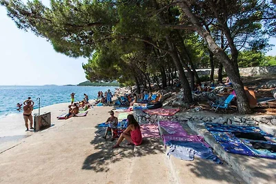 Appartamento Vacanza con famiglia Tribunj