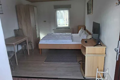 Studio mit Grillmöglichkeit im Garten