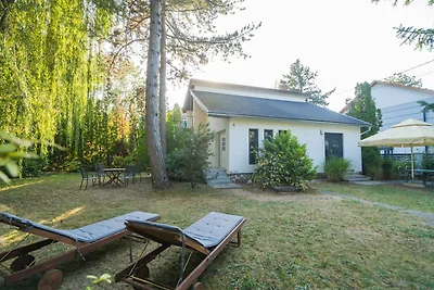 Ferienwohnung komplett renoviert, nur 110 m v