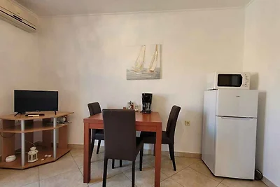 Ferienwohnung mit Balkon und Klimaanlage