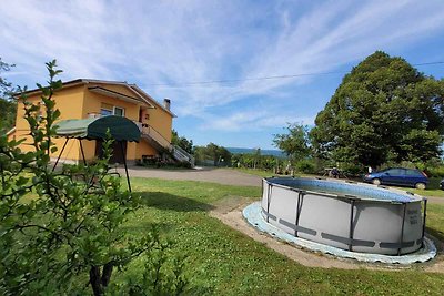 Ferienwohnung mit Balkon und Montagepool