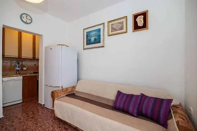 Ferienwohnung mit Terrasse, Grillmöglichkeit 