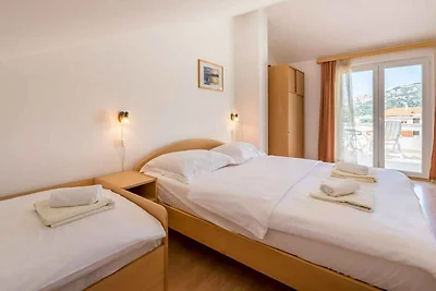 Ferienwohnung mit Terrasse und Klimaanlage