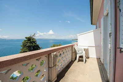 Ferienwohnung mit Balkon und Meerblick