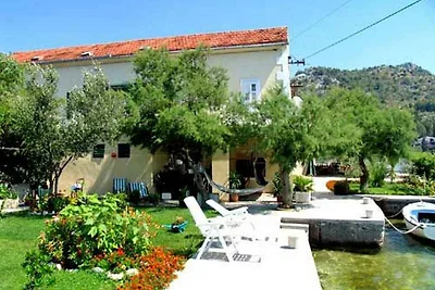 Ferienwohnung mit Terrasse