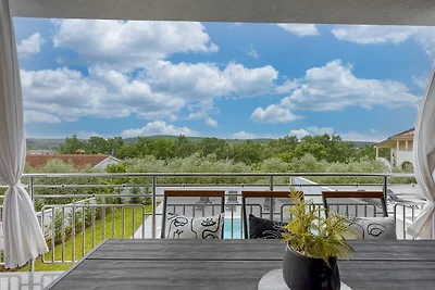 Villa mit Klimaanlage und Pool