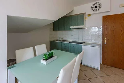 Ferienwohnung mit Balkon und Meerblick