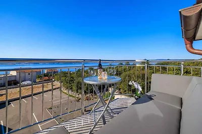 Ferienwohnung mit Balkon und Panoramablick