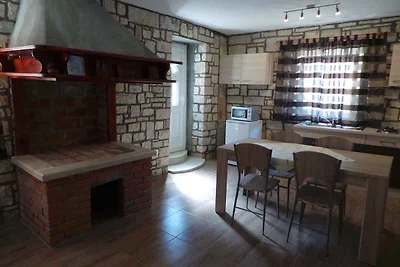 Ferienhaus mit Terrasse und Grill