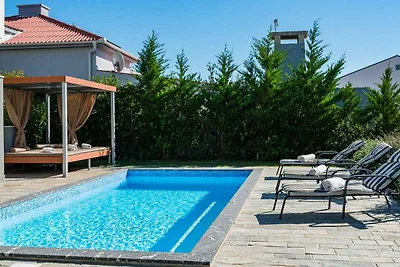 Vakantiehuis Ontspannende vakantie Novalja