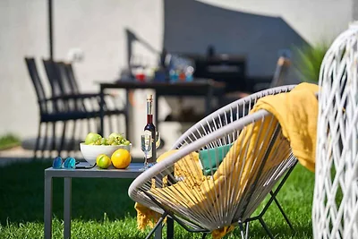 Villa mit Pool und Klimaanlage