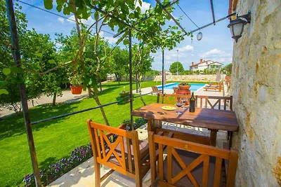 Ferienwohnung mit Klimaanlage und Pool