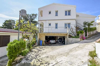 Appartamento Vacanza con famiglia Lokva Rogoznica