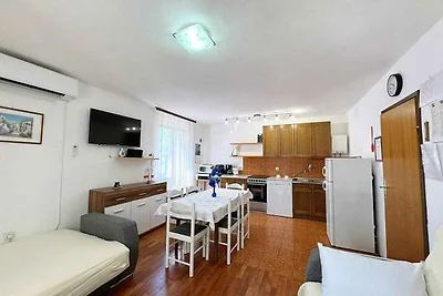 Ferienwohnung mit Terrasse und Klimaanlage