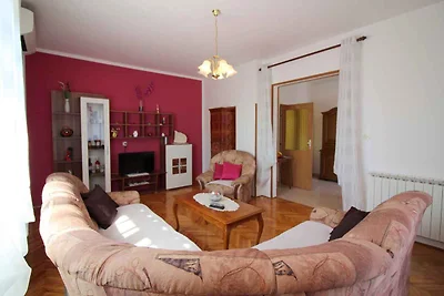 Ferienwohnung mit grossem Garten