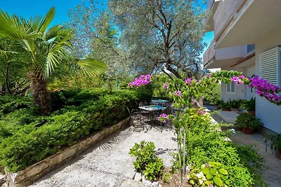Ferienwohnung mit Meerblick und Pool