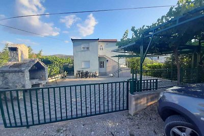 Ferienwohnung mit Balkon und Meerblick