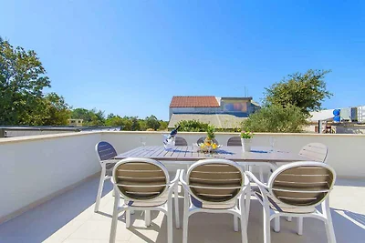 Ferienwohnung mit Klimaanlage und Pool