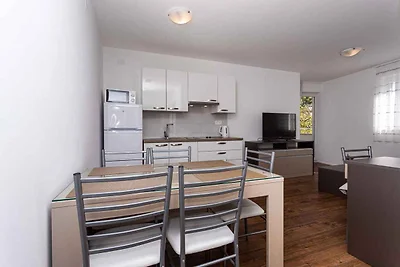 Ferienwohnung mit Klimaanlage und Balkon