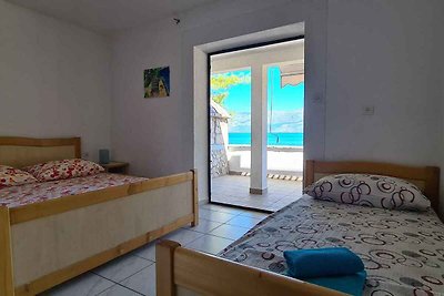 Ferienwohnung am Meer mit Terrasse