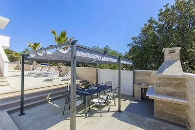 Ferienwohnung mit Klimaanlage und Pool