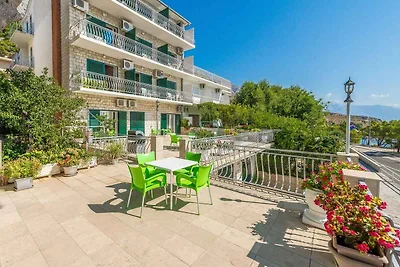 Studio mit gemeinsamer Terrasse direkt am