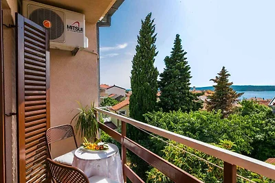 Ferienwohnung mit Balkon und Meerblick